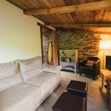 Casa Trisquel Holiday home Hospital (Lugo)