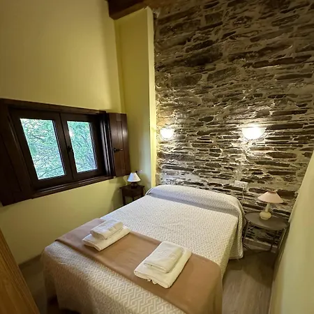 Casa Trisquel Holiday home Hospital (Lugo)